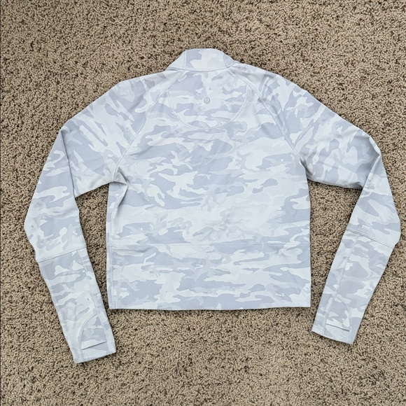 Lululemon Gray Camo Half-Zip Pullover | Long Sleeve Athletic Top - Picture 3 of 3